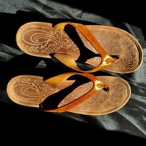 OLUKAI PANIOLO wedge SANDAL🌺🌴